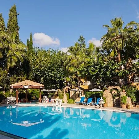 Apollonia Apart-hotel 2*