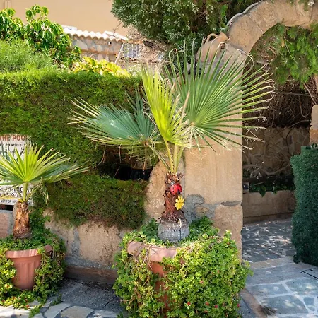 Apollonia Apart-hotel