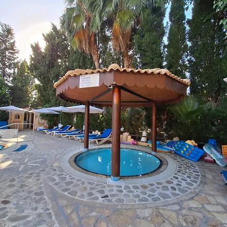 Apart-hotel Apollonia 2*