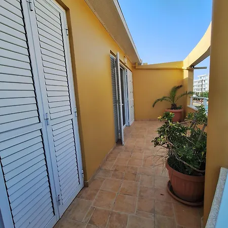 Apart-hotel Apollonia